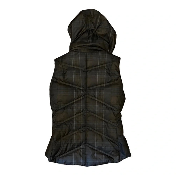 Patagonia Women's Down Filled Hooded Vest. Sz: Small - Picture 5 of 11